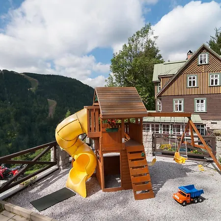 Готель Pod Jasany Шпіндлерув-Млин