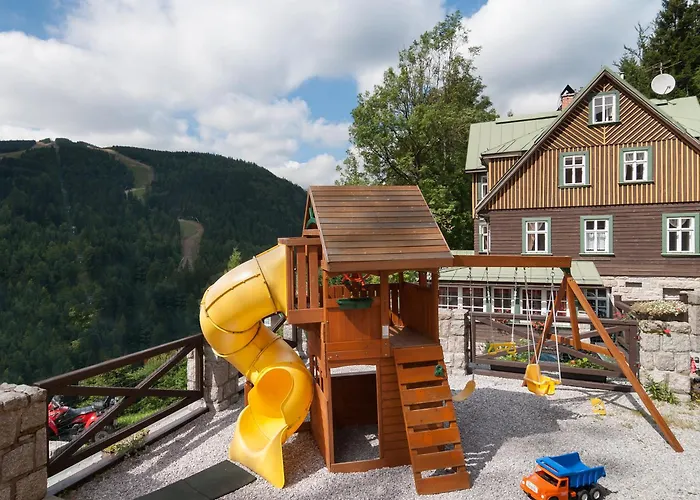 Отель Pod Jasany Шпиндлерув-Млин