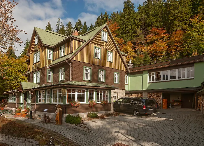 Pod Jasany Отель