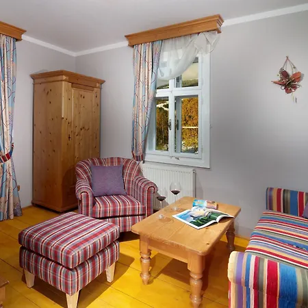 Готель Pod Jasany 3*