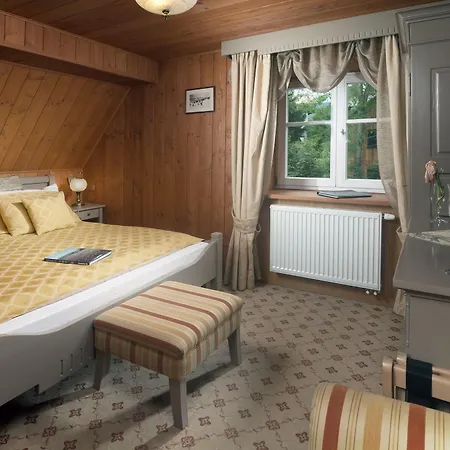 Pod Jasany Готель 3*